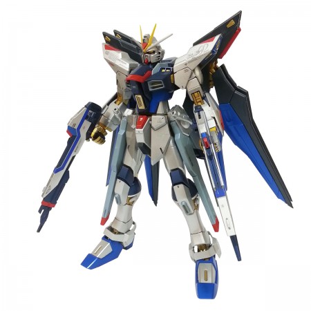 Bandai MG Strike Freedom Gundam EXF 1/100