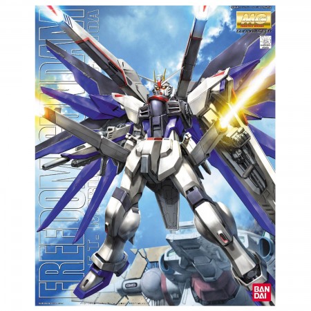 Bandai MG Freedom Gundam 1/100